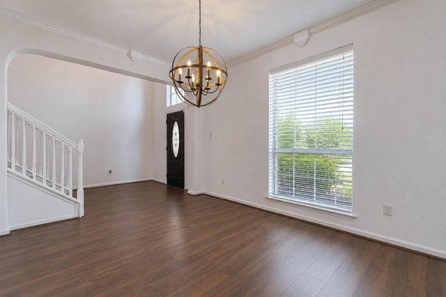 1802 Oak Lodge Drive, Pearland, TX 77581