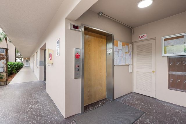 3620 IRONWOOD CIRCLE 406O, Bradenton, FL 34209