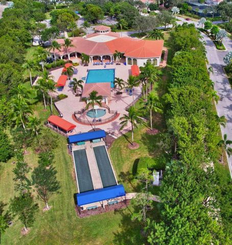 10072 Armani Drive, Boynton Beach, FL 33437