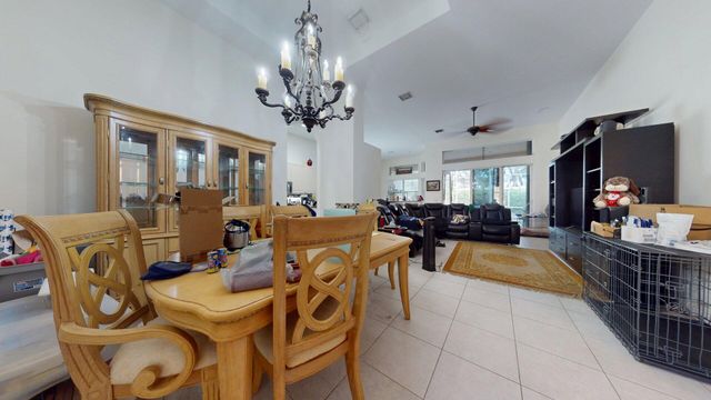 10072 Armani Drive, Boynton Beach, FL 33437