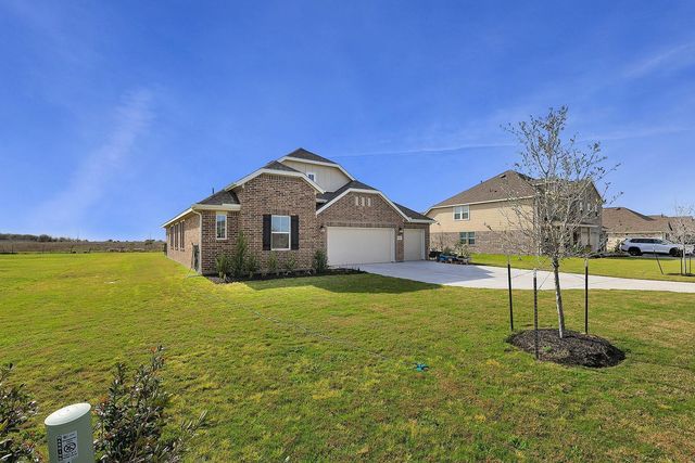 406 Cane Crossing Lake Drive, Sealy, TX 77474