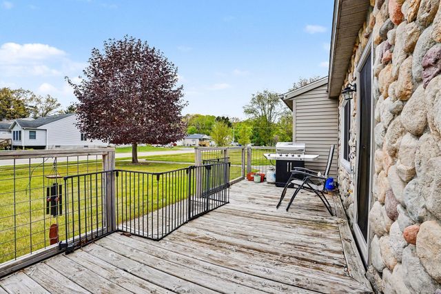18210 Mohawk Drive 2, Spring Lake, MI 49456