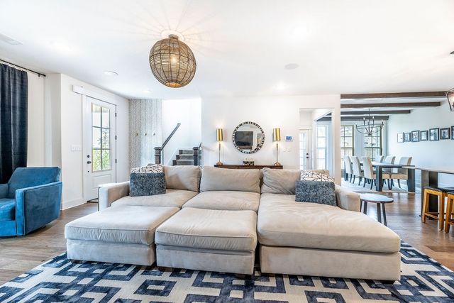 132 N Solitude Bend, Fayetteville, AR 72704