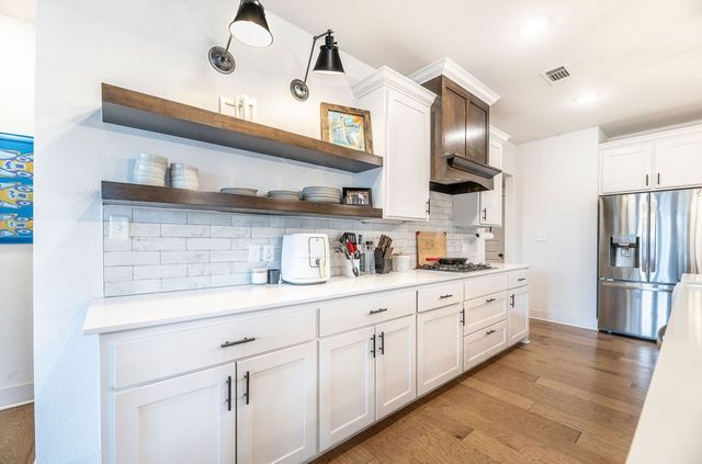 132 N Solitude Bend, Fayetteville, AR 72704