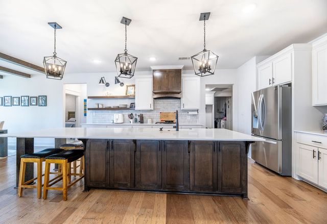 132 N Solitude Bend, Fayetteville, AR 72704