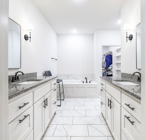 132 N Solitude Bend, Fayetteville, AR 72704