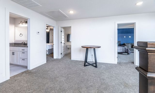 132 N Solitude Bend, Fayetteville, AR 72704