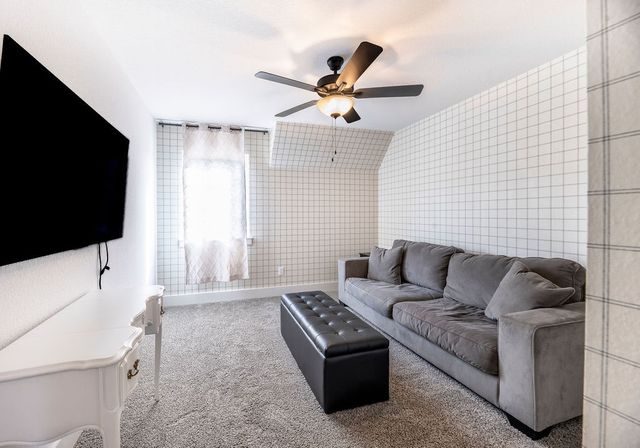 132 N Solitude Bend, Fayetteville, AR 72704