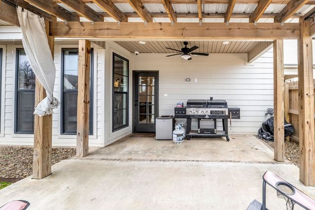 132 N Solitude Bend, Fayetteville, AR 72704