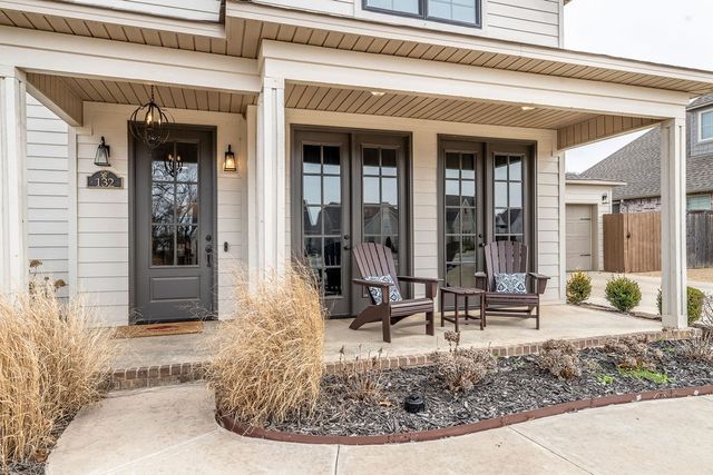 132 N Solitude Bend, Fayetteville, AR 72704