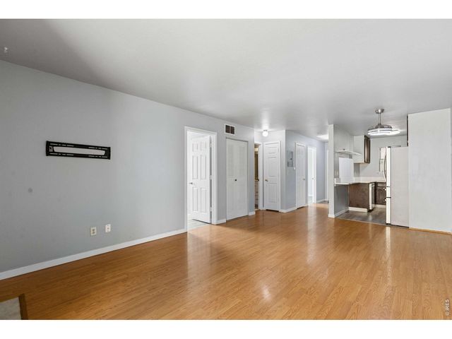 225 E 8th Ave F-6, Longmont, CO 80504