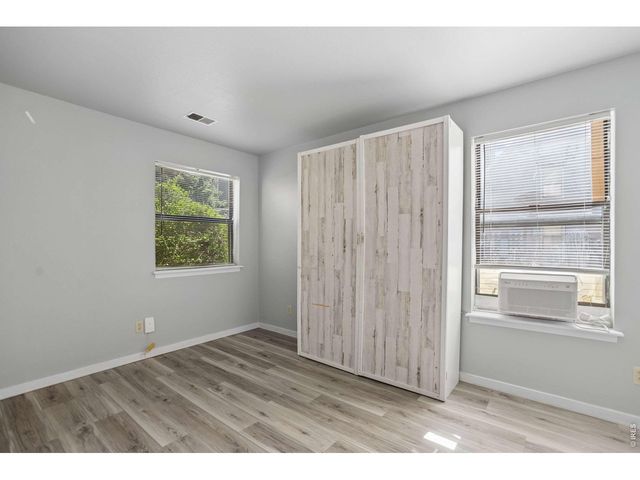225 E 8th Ave F-6, Longmont, CO 80504