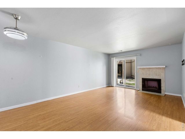 225 E 8th Ave F-6, Longmont, CO 80504
