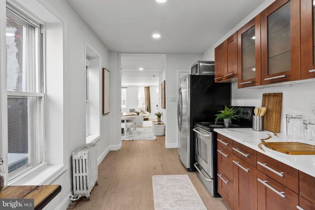 1302 N LAWRENCE ST, Philadelphia, PA 19122