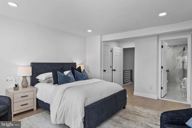 1302 N LAWRENCE ST, Philadelphia, PA 19122