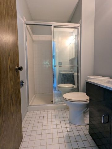 1470 WILLIAMSBURG Drive D2, Schaumburg, IL 60193