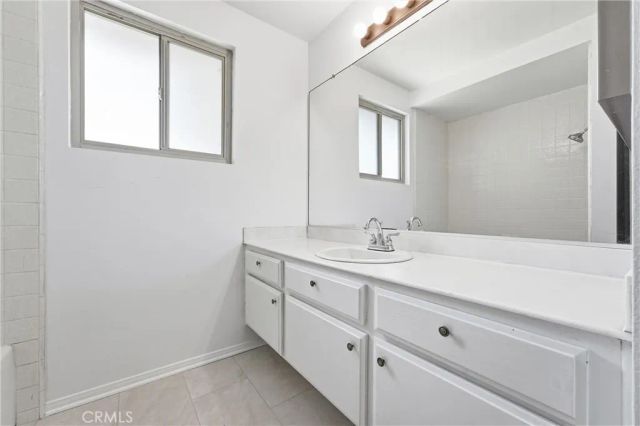 100 Acorn, Brea, CA 92821