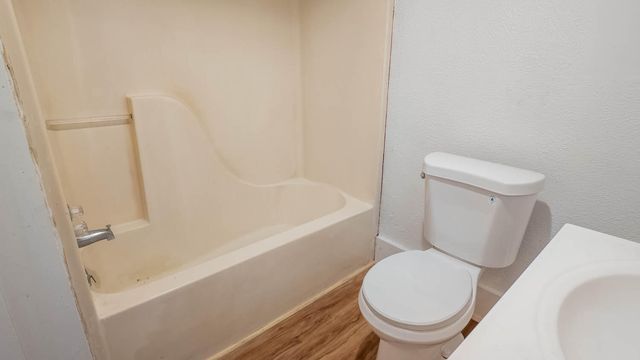 220 South 3rd Street, Thayer, MO 65791