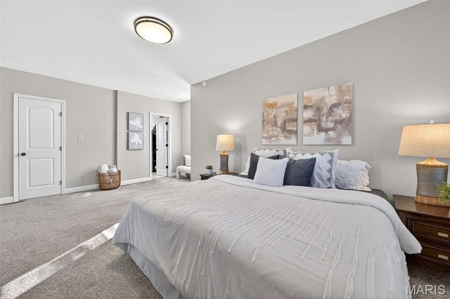 1212 N 3rd Street, St Charles, MO 63301