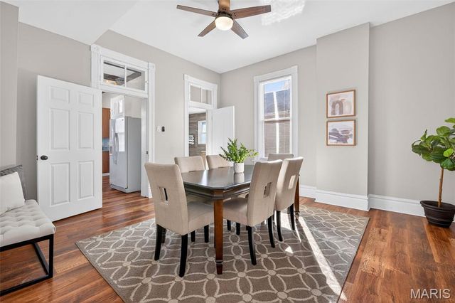 1212 N 3rd Street, St Charles, MO 63301