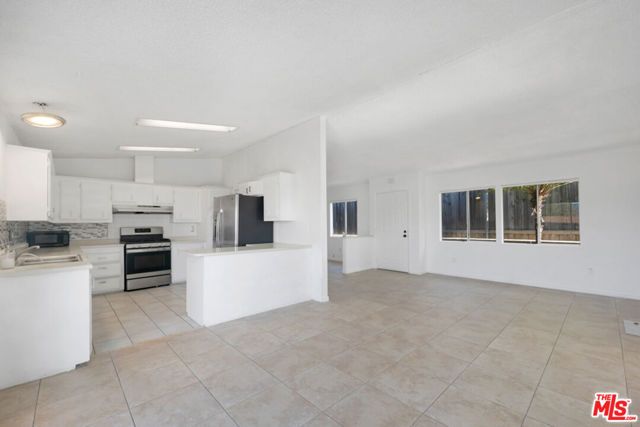 472 Hupa Street, Ventura, CA 93001