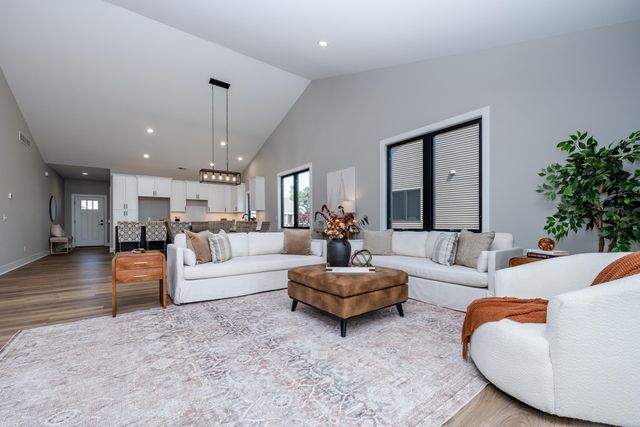 3635 Katherine Lane 42, St. Joseph, MI 49085