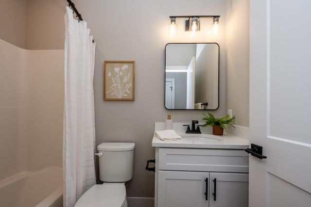 3635 Katherine Lane 42, St. Joseph, MI 49085