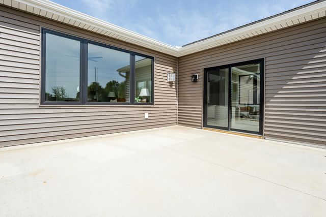 3635 Katherine Lane 42, St. Joseph, MI 49085