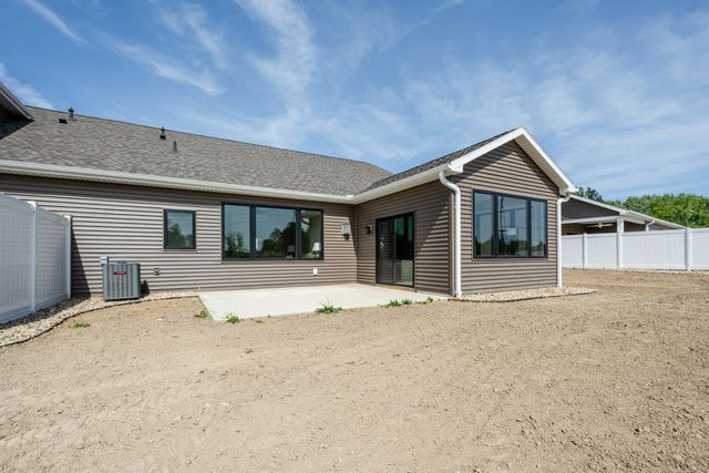 3635 Katherine Lane 42, St. Joseph, MI 49085