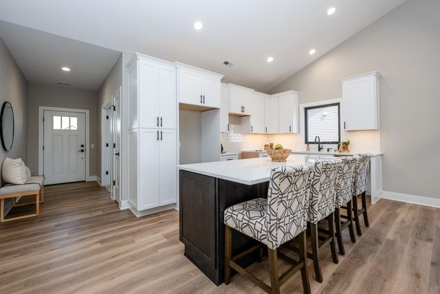 3635 Katherine Lane 42, St. Joseph, MI 49085
