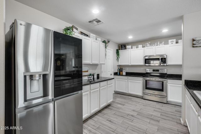 29001 N 51ST Place, Cave Creek, AZ 85331