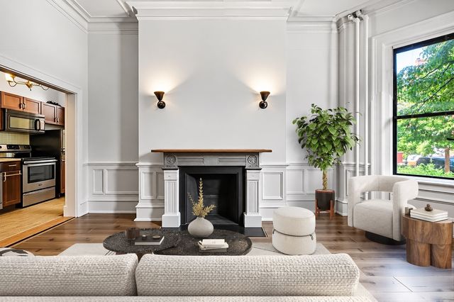 364 Marlborough St. 1, Boston, MA 02116