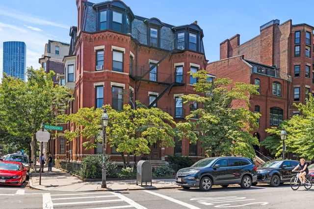364 Marlborough St. 1, Boston, MA 02116