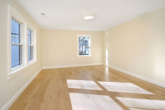 29 Saddle Road, Concord, MA 01742