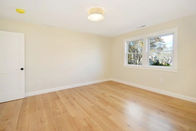 29 Saddle Road, Concord, MA 01742