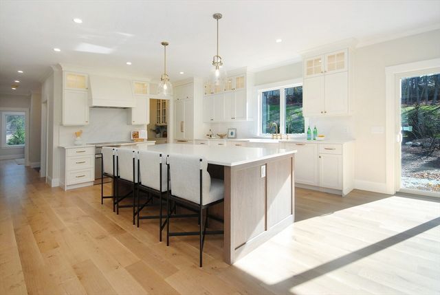 29 Saddle Road, Concord, MA 01742