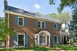 2754 Ridge Avenue, Evanston, IL 60201