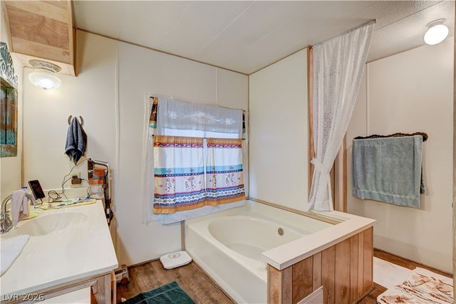 3397 Isle Royale Drive, Las Vegas, NV 89122