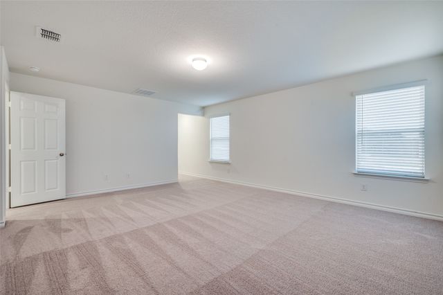 2704 Goldfinch Drive, Denton, TX 76205