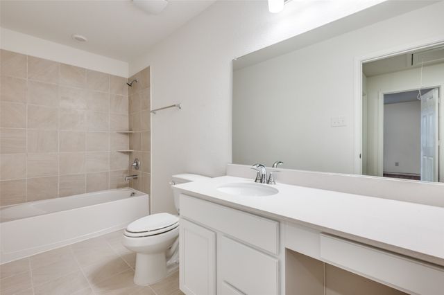 2704 Goldfinch Drive, Denton, TX 76205