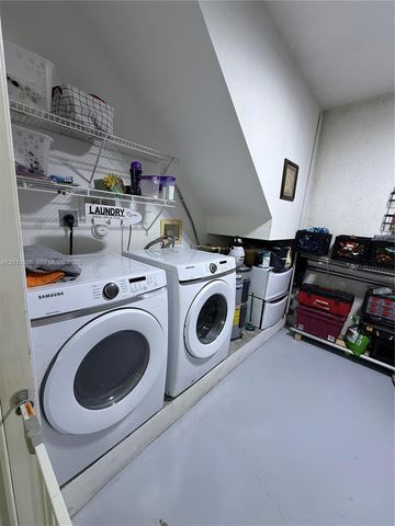 4117 NE 24th Dr, Homestead, FL 33033