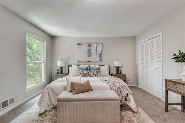 9665 Pine Thicket Way, Roswell, GA 30075