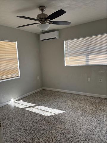 219 21ST STREET E B, Bradenton, FL 34208