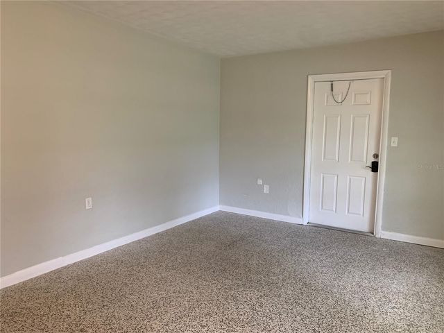 219 21ST STREET E B, Bradenton, FL 34208