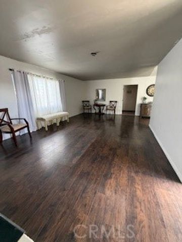 16366 Walnut, Hesperia, CA 92345