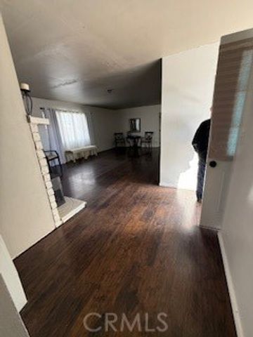 16366 Walnut, Hesperia, CA 92345