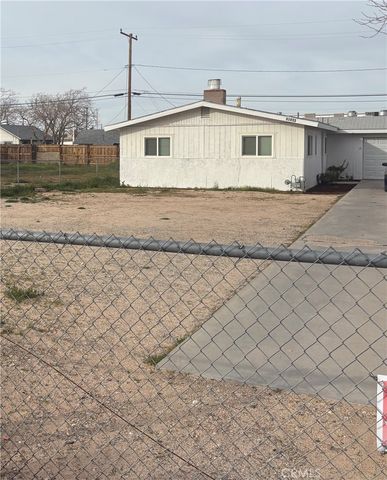 16366 Walnut, Hesperia, CA 92345