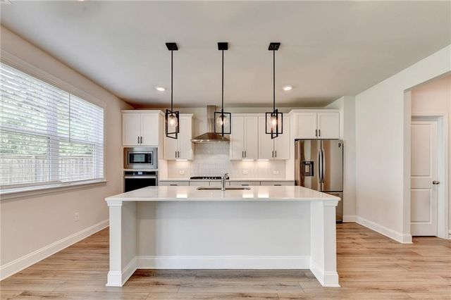 3438 Long Creek Drive, Buford, GA 30519