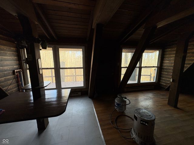 6155 Private Road 1125 N, Poland, IN 47868