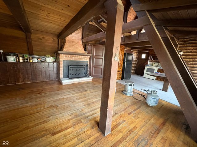 6155 Private Road 1125 N, Poland, IN 47868